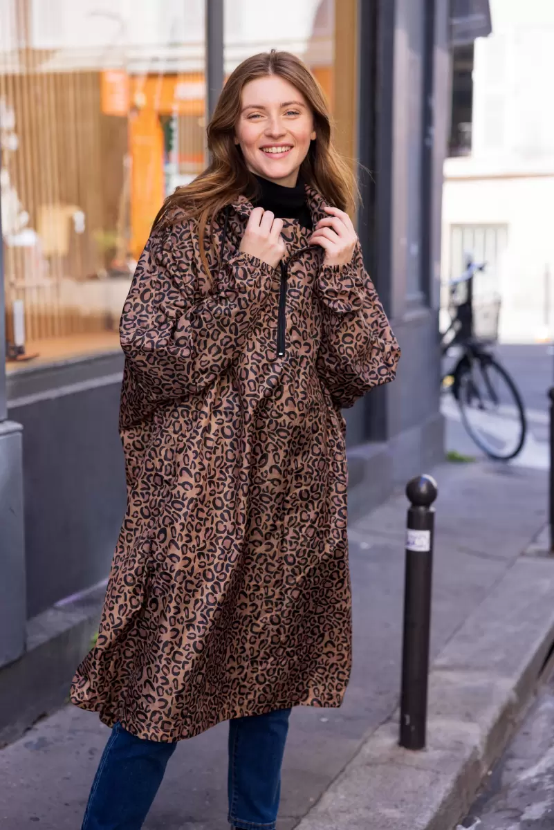 Leopard La Petite Etoile Coats & Jackets Women Rain Cape Karl